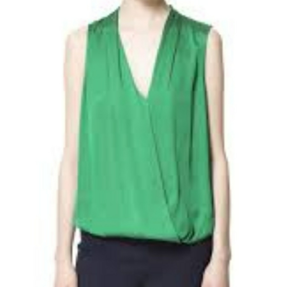 Zara Sleeveless Green blouse